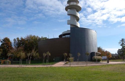 Balatonfoldvar Apartment | Cozy Apartment in Balatonföldvar for Family Getaways