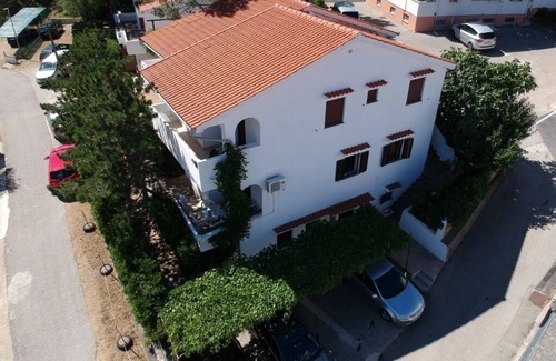 Baska Apartment | Seaview Apartment in Baška with Terrace and Pet-Friendly Amenities