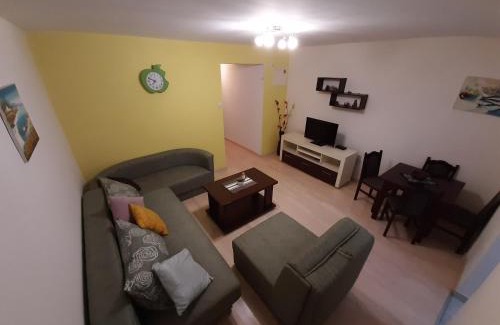 Golubovina Apartment | Convenient Apartment in the Heart of Budva, Pet Friendly