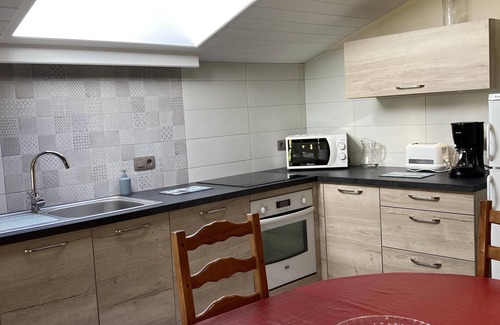 Sallanches Apartment | Cozy Apartment in Chalet - Sallanches, Mont-Blanc Awaits