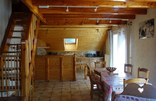 Cauterets Apartment | Ocean View Apartment in Chalet with Private Parking & WIFI