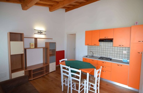 Vaccolino Apartment | Pet-Friendly Retreat at Belvilla by OYO Oasi Bianca