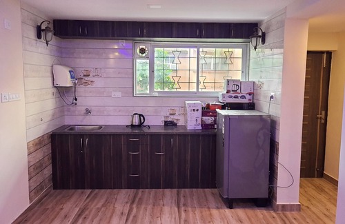 Colva Apartment | Cozy Apartment in Colva, Goa with Pool and Gym Access