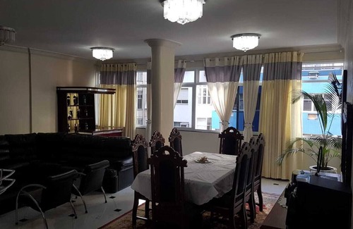 Copacabana Apartment | Cozy Apartment Retreat in Copacabana Awaits You