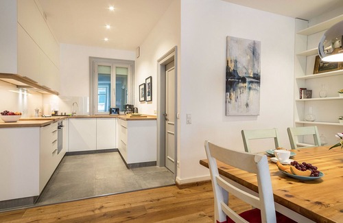 Insel Apartment | Guest Rated 10/10: Cozy Apartment 'Insel Chalet Lindau'