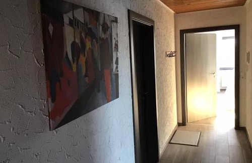 Großaltdorf Apartment | Cozy Apartment in der Waldstraße with Breakfast Included