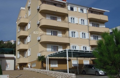 Dramalj Apartment | Seaview Apartment in Dramalj with Pool and Pet-Friendly Options
