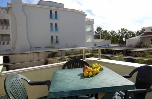 Duce Apartment | Seaside Apartment in Duće with Terrace and Ocean View