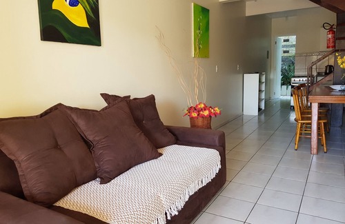 Centro Apartment | Relaxing 2-Bedroom Apartment Amarra69 Steps from the Sea