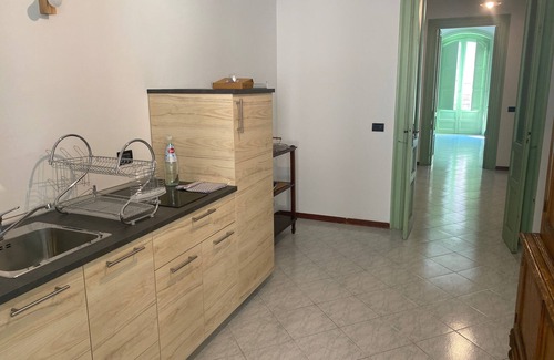 Ruggero Settimo Apartment | Charming Apartment in Historic 20th Century Building