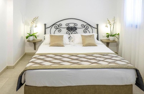 Elia Nikitis Apartment | Relaxing Getaway at Acrotel Athena Villas, Elia Beach