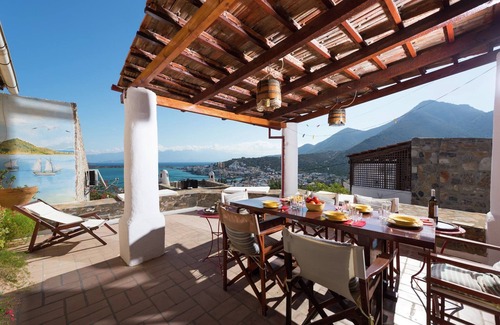 Mavrikiano Apartment | Stunning Elounda-Bay View Apartment with Oceanfront Amenities