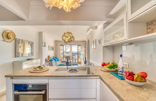 Alcudia Apartment | Apartment in Alcudia with Private Roof Terrace