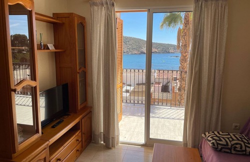 Puerto de Mazarron Apartment | Oceanfront Puerto Salado Apartments with Pool & Breakfast
