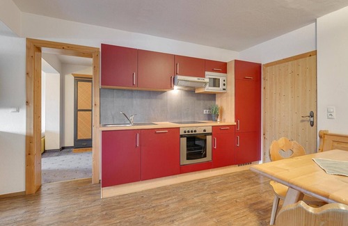 Fuegen Apartment | Apartment in Fügen near Spieljochbahn
