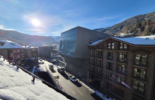 La Massana Apartment | Convenient Apartment Near Vallnord Pal Gondola & Spa