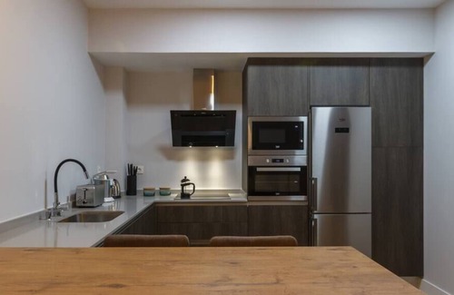 Bilbao la Vieja Apartment | Apartment in front of the river