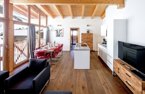 Gerlos Apartment | Cozy Gerlos Apartment with Private Sauna & Spa Amenities