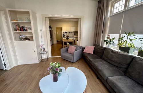 Groenlo Apartment | Inviting Apartment in Historic Groenlo with Pool & Kitchen