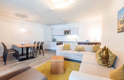 Radstadt Apartment | Apartment in Höggen near Skipiste with sauna