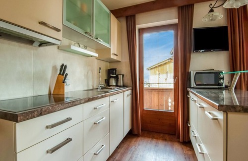Hainzenberg Apartment | Apartment in Hainzenberg near Ski Slopes