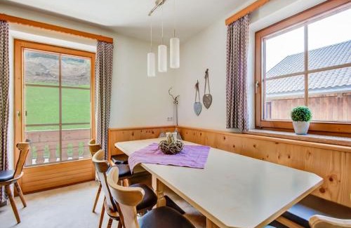 Hainzenberg Apartment | Inviting Apartment in Hainzenberg with Ski Room and Amenities