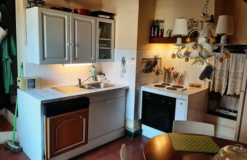 Tourtour Apartment | Historic Apartment with Pool and Spa in Tourtour