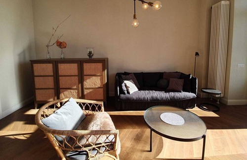 Vignone Apartment | Apartment in historic villa with solarium and lake view
