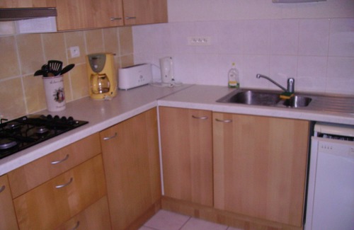 Breuillet Apartment | Pet-Friendly Apartment in Individual House with Top Reviews
