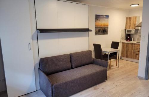 Darmstadt Apartment | Cozy Apartment Near City Center with Spa & Hot Tub