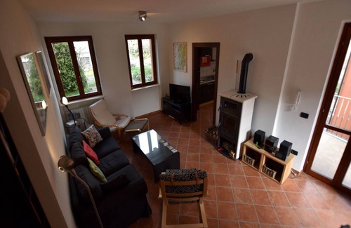 Belvedere Langhe Apartment | Family-Friendly Getaway at Belvilla by OYO La Torre