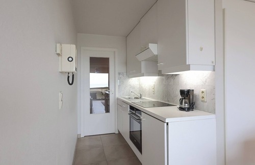 Oostduinkerke-Bad Apartment | Cozy Plaza A2/022 Studio with Oceanfront Views & Kitchen