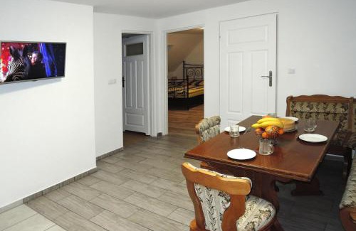 Kolczewo Apartment | Comfortable Holiday Flat in Kolczewo for 6 Guests