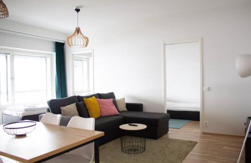 Keskinen District Apartment | Modern Retreat with Sauna - Guest Rated 10/10