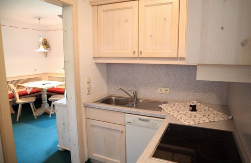 Krimml Apartment | Top-Rated Apartment in Krimml with Parking and Breakfast