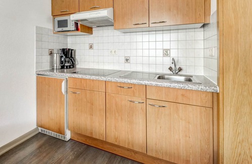 Huben Apartment | Cozy Apartment Steps from Wagrain Ski Area with Breakfast