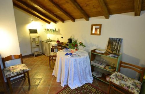 San Giorgio Apartment | Inviting Apartment in Vezzi Portio with Private Garden