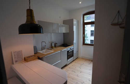 Linden-Nord Apartment | Family-Friendly Apartment in Linden with Kitchen Access