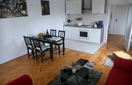 Trinajstici Apartment | Apartment in Matulji with Scenic Roof Terrace