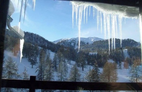 Risoul Apartment | Cozy Apartment with Breakfast in Mezzanine & Cabin Area