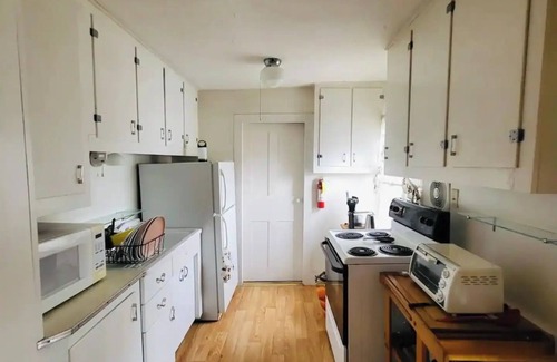 Milford Apartment | Cozy Apartment in Milford Near Dreams Park & Baseball Hall