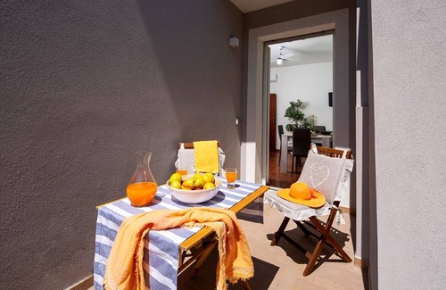 Miramare Apartment | Seaside Retreat: Apartment in Miramare di Rimini