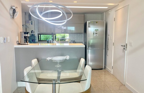 Ipojuca Apartment | Discover Muro Alto Apartment with Oceanfront Views