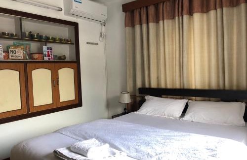 Thamel Apartment | Cozy Apartment in Nepal with Family-Friendly Amenities