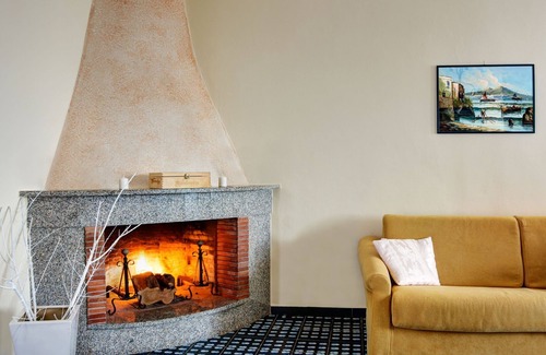 Nerano Apartment | Apartment in Nerano with 3 bedrooms sleeps 6