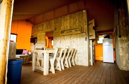 Udenhout RV Rental | Cozy Tent Lodge Near Loonse and Drunense Duinen
