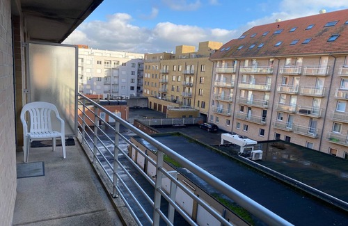 Nieuwpoort-Bad Apartment | Central Location at Princess III: Pet Friendly & Ocean View