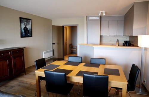 Nieuwpoort Apartment | Den Oever IV 0101: Breathtaking Sea Views Await You