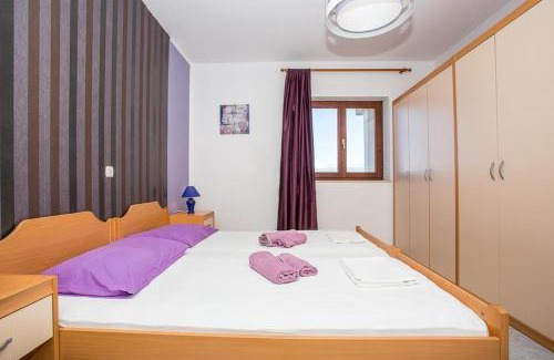 Njivice Apartment | Idyllic Njivice Apartment with Sea View & Pet-Friendly Amenities