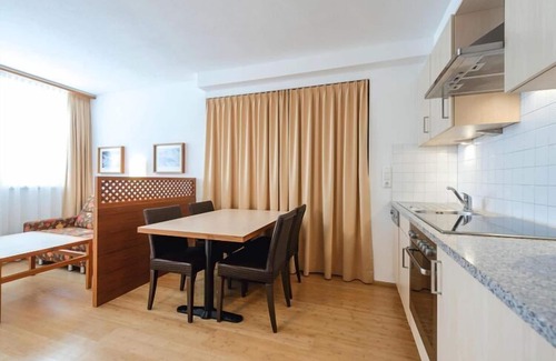 Obergurgl Apartment | Delightful Apartment in Obergurgl with Pool Access